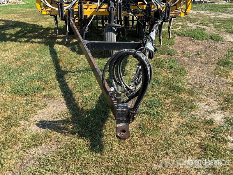 Ezee-on 5500 32 ft Air Drill Mechanické secí stroje