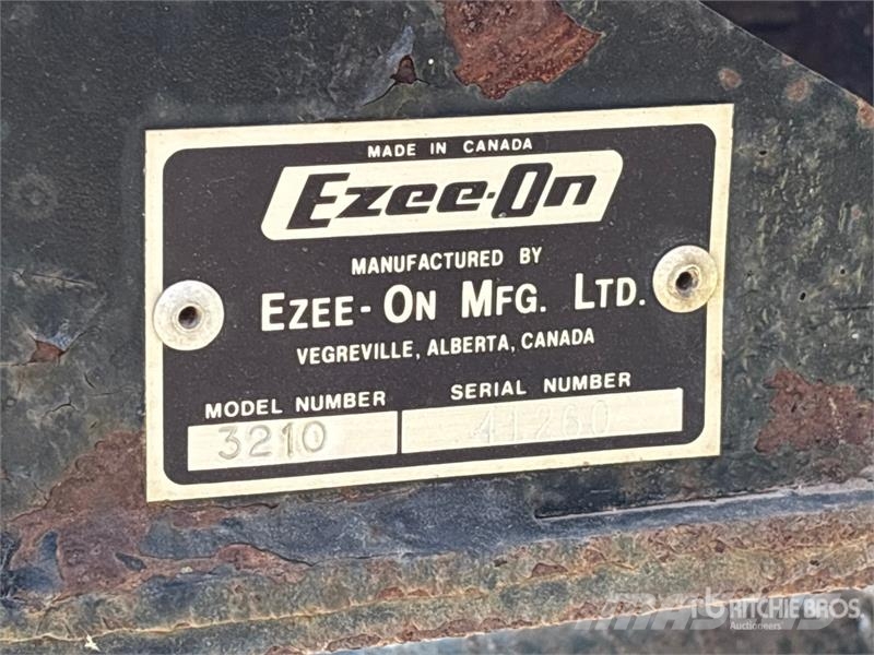 Ezee-on 5500 32 ft Air Drill Mechanické secí stroje