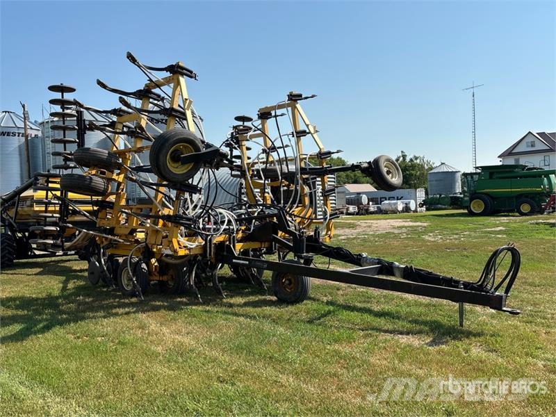 Ezee-on 5500 32 ft Air Drill Mechanické secí stroje