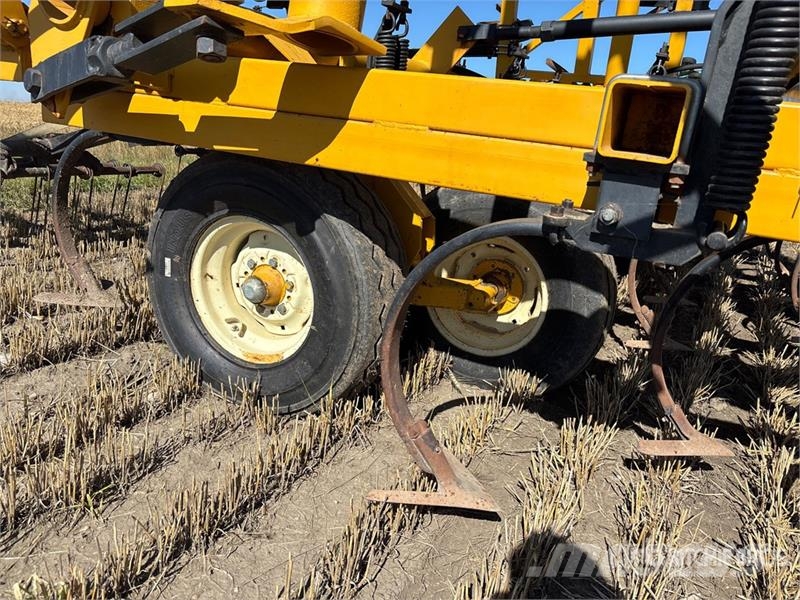 Ezee-on Cultivator Cultivadores
