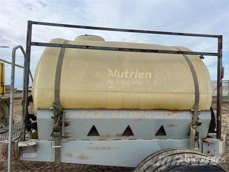 Fab Tec 1200 S/A Pull-Type Sprayer Vlečne škropilnice