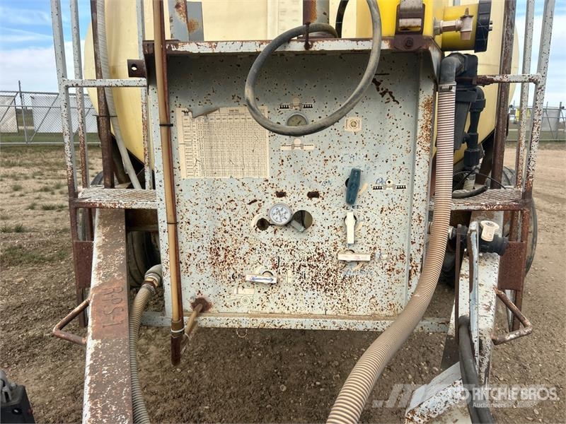 Fab Tec 1200 S/A Pull-Type Sprayer Vlečne škropilnice
