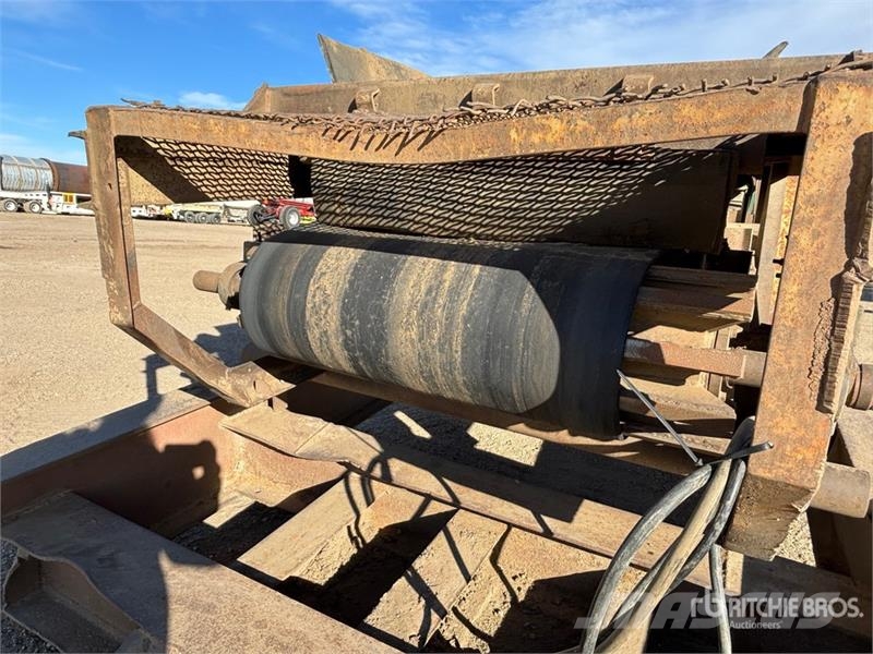Fab Tec 36 in x 70 ft Portable Transfer Conveyor Sonstige Baumaschinen