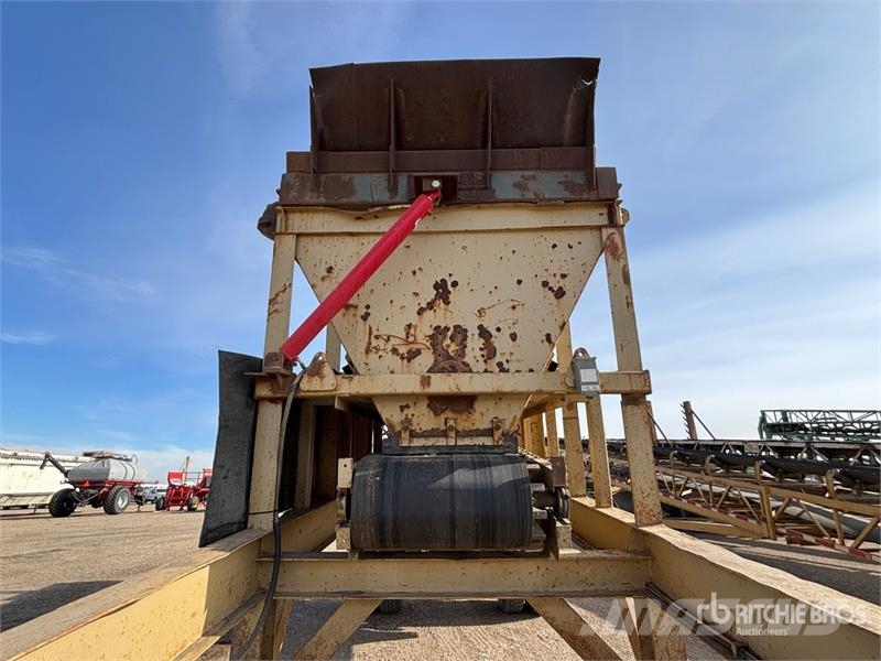 Fab Tec 8 ft x 14 ft Aggregate Feeder Sonstige Baumaschinen