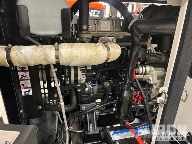  Factory Equipment Direct WK25PS 25 kW Skid-Mounted Dízel áramfejlesztők