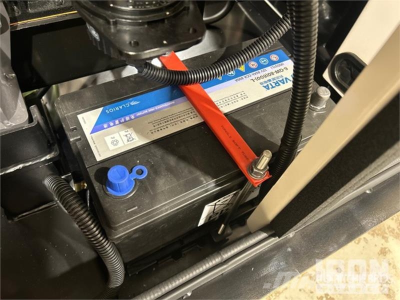  Factory Equipment Direct WK25PS 25 kW Skid-Mounted Dízel áramfejlesztők