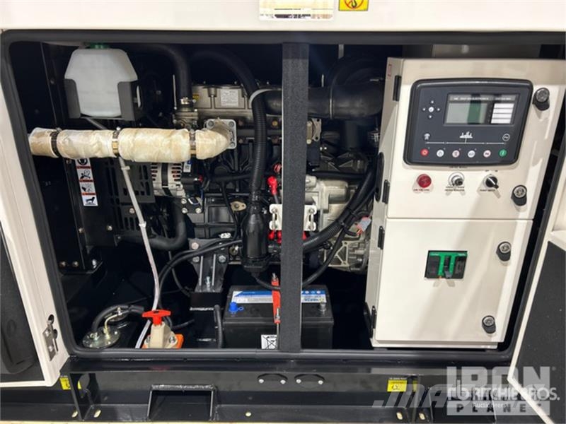  Factory Equipment Direct WK25PS 25 kW Skid-Mounted Dízel áramfejlesztők