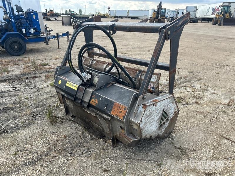 FAE UML/SSL-150 V1 72 in Skid Steer Mulcher Metsä murskaimet