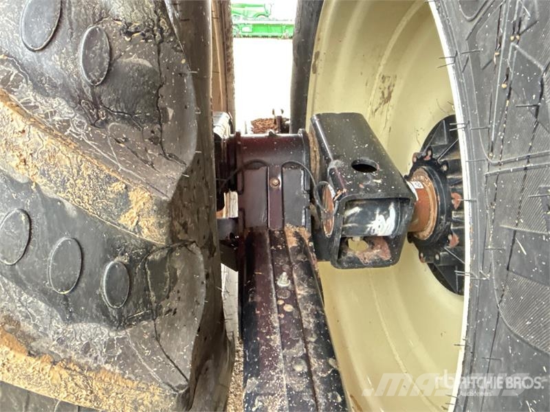 Farm King 1360 Grain Cart مقطورة حبوب