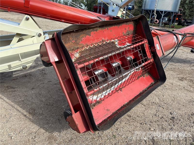 Farm King 1370 Transportēšanas aprīkojums