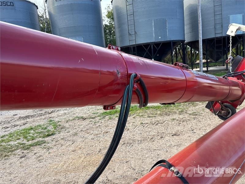 Farm King 1370 Transportēšanas aprīkojums