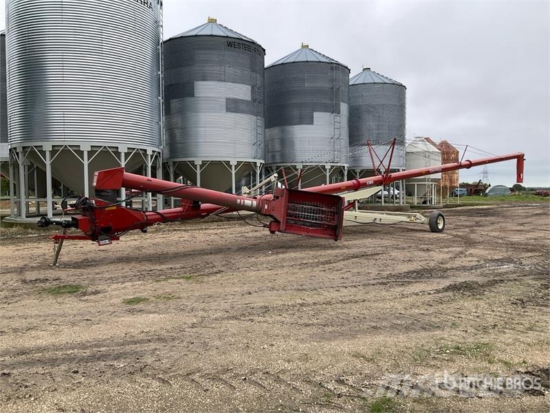 Farm King 1385 معدات نقل