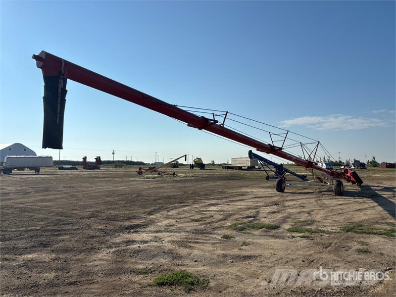 Farm King 16 in x 100 ft Swing Grain Auger معدات نقل