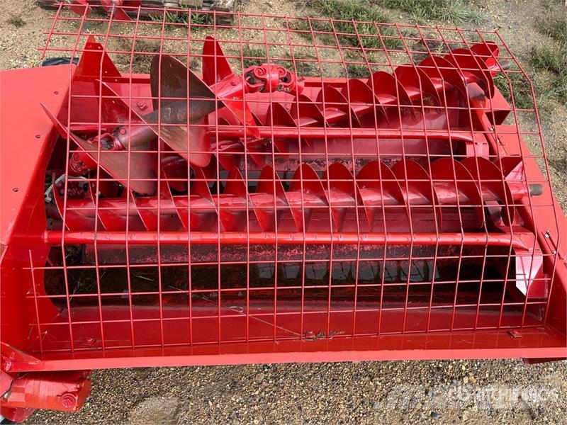 Farm King 16 in x 18 ft Swing Hopper (Unused) Mašine za preradu i skladištenje berbe - Ostalo