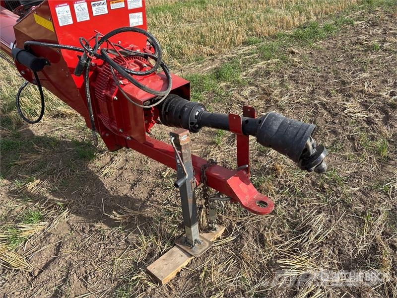 Farm King 1684 16 in x 84 ft Swing Grain Auger Szállító berendezések