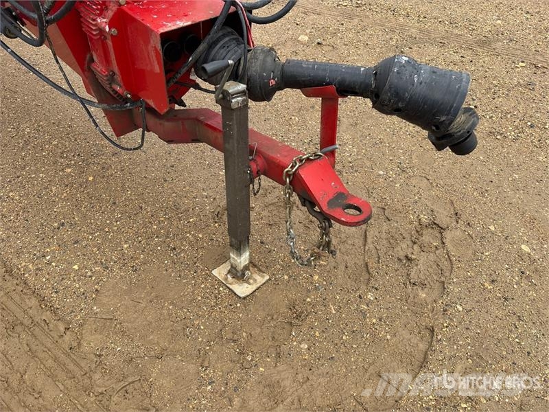 Farm King 1684 16 in x 84 ft Swing Grain Auger Transportna oprema