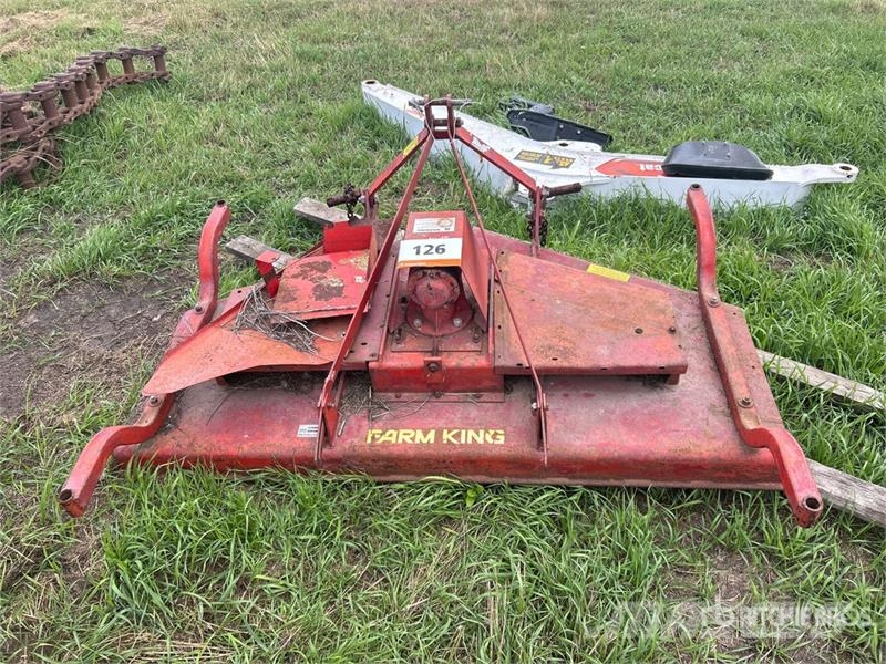 Farm King 60 in 3 Point Hitch Rough Mower (Inoperable) Rough, trim and surrounds mowers
