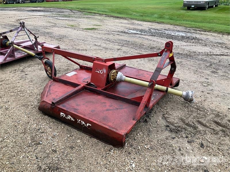 Farm King 620 3-Point Hitch Finishing Mower 长草、修正和环绕割草机