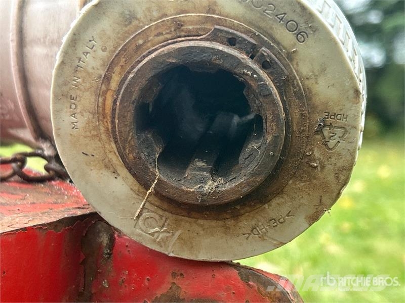Farm King 620 72 in Rotary Cutter Loofklapper