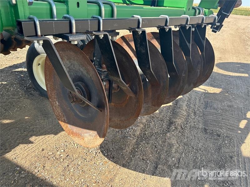Farm King 6550 32 ft Tandem Breaking Disc زحافات ساحقة