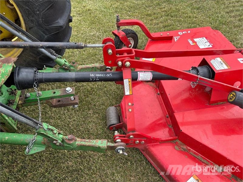 Farm King 7 ft 3-Point Hitch Finishing Mower Pürüzlü arazi, kırpma ve çevresel çim biçme makineleri