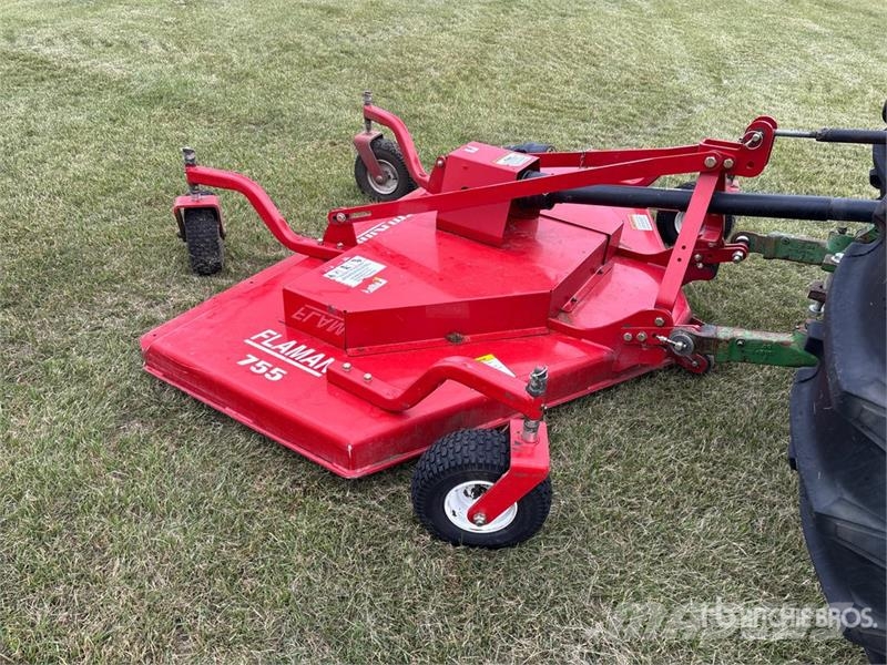 Farm King 7 ft 3-Point Hitch Finishing Mower Pürüzlü arazi, kırpma ve çevresel çim biçme makineleri