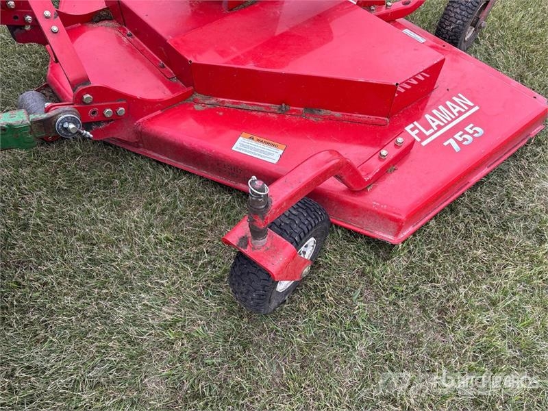 Farm King 7 ft 3-Point Hitch Finishing Mower Pürüzlü arazi, kırpma ve çevresel çim biçme makineleri