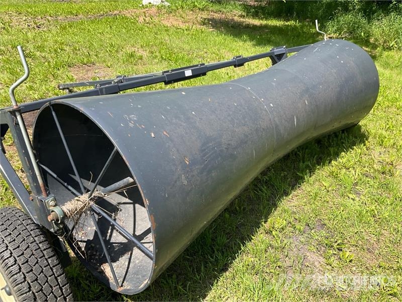 Farm King 9 ft 6 in Steel Swath Roller Andanatori