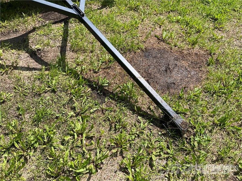 Farm King 9 ft 6 in Steel Swath Roller Andanatori