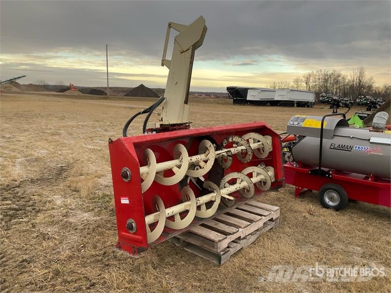 Farm King 960 8 ft 3-Point Snow Blower Souffleuse à neige