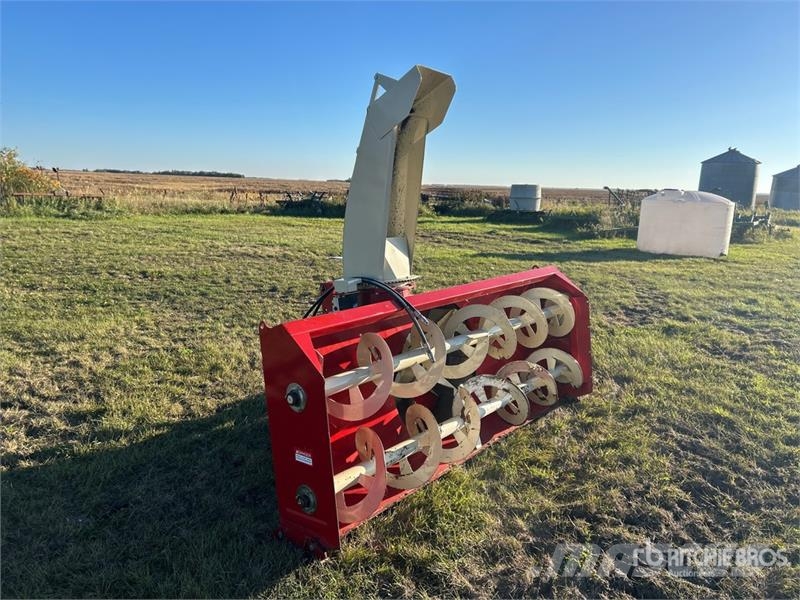 Farm King 960 8 ft 3-Point Snow Blower Schneefräse