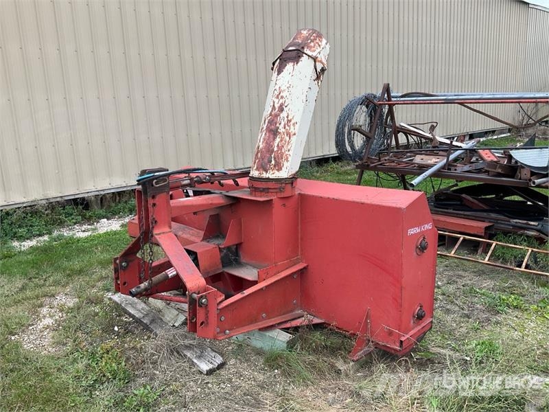 Farm King 960Q 8 ft 3-Point Snow Blower قاذفات الجليد