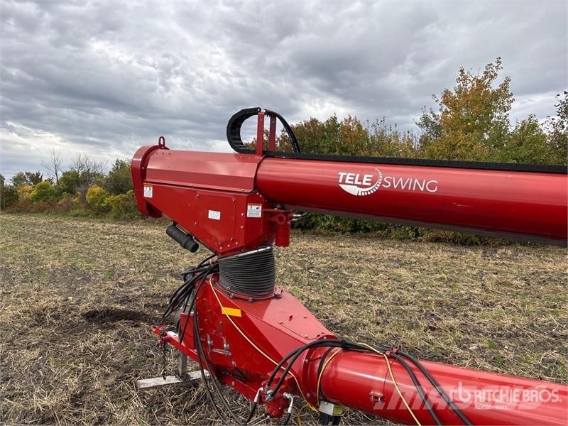 Farm King Y1385TMR 13 in x 85 ft Telescopic Swing Grain Auge Transportbanden en Rollenbanen