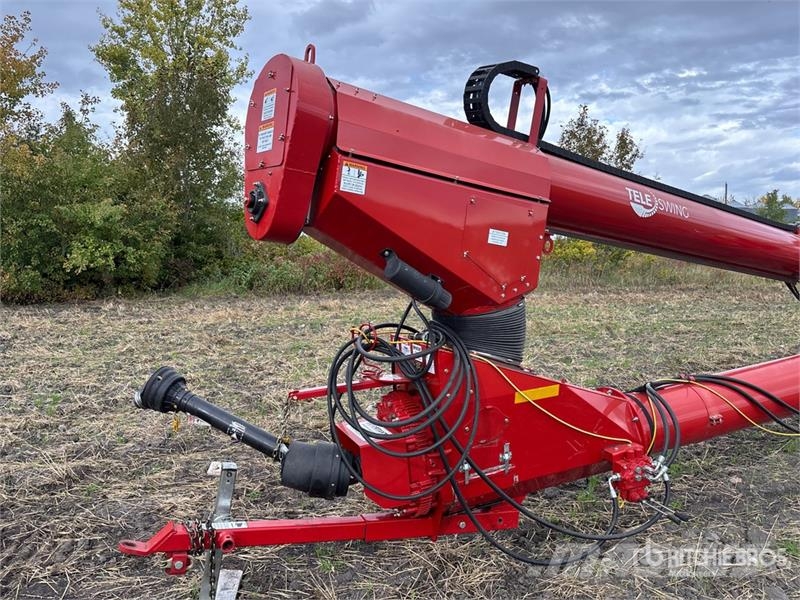 Farm King Y1385TMR 13 in x 85 ft Telescopic Swing Grain Auge Transportbanden en Rollenbanen