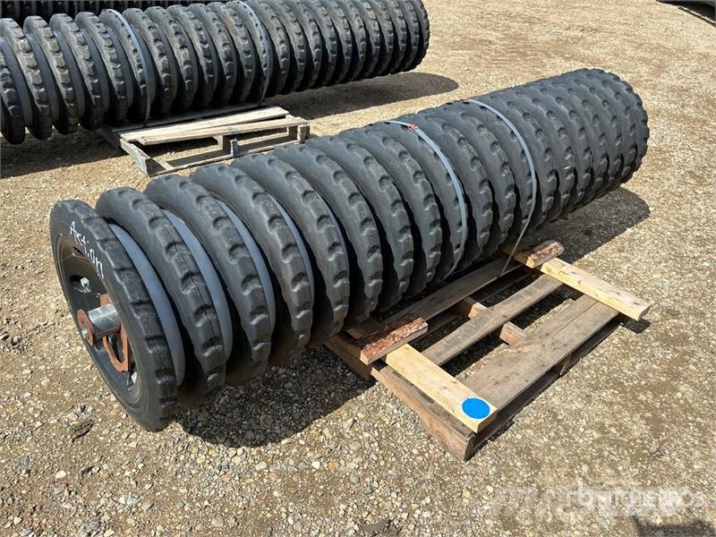 FarmFlex 90 7 ft 6 in x 24 in Soil Compaction Whee Lauksaimniecība- Citi