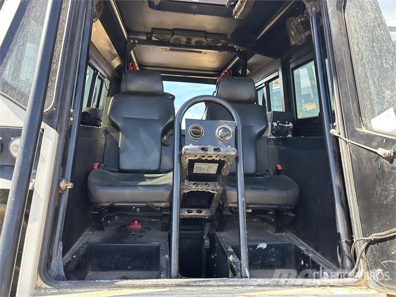 FAT TRUCK 2.8C 4x4 Amphibious Extreme Terrain Vehi Geländewagen