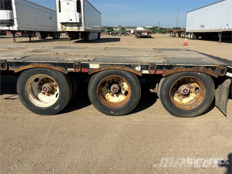 Felling 30 ft Tri/A Equipment Trailer Car carrier