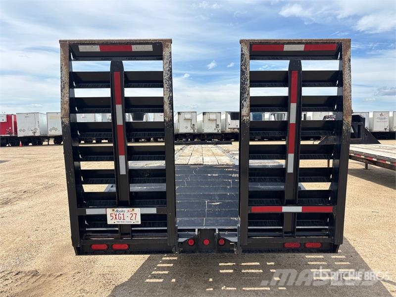 Felling 32 ft Tri/A Equipment Trailer Car carrier