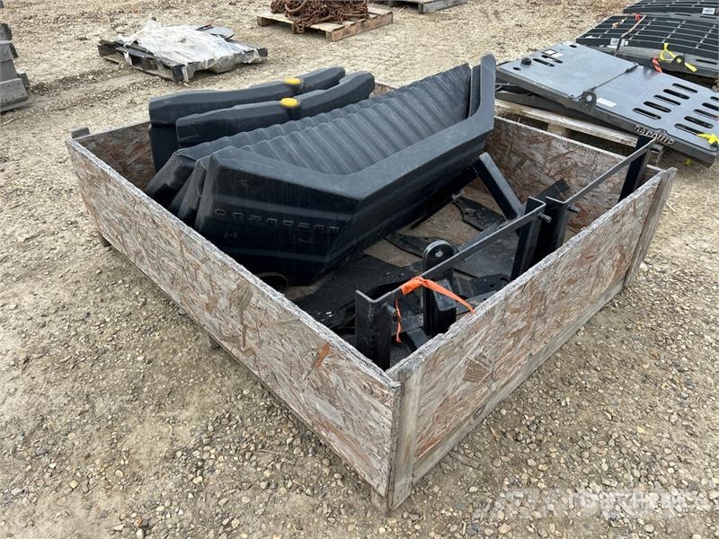Fenderco Front and Rear Motor Grader Fenders (Unus Andere Zubehörteile
