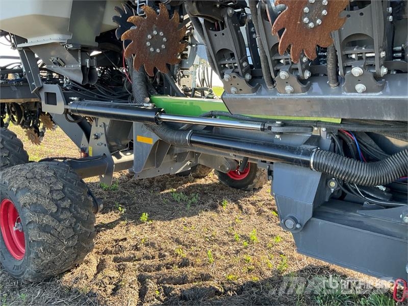Fendt Momentum FTPM31-15 Split 31 Row Planter Sadzarki