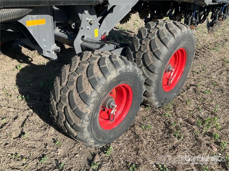 Fendt Momentum FTPM31-15 Split 31 Row Planter Sadzarki