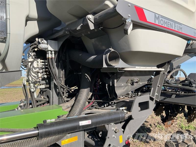 Fendt Momentum FTPM31-15 Split 31 Row Planter Sadzarki