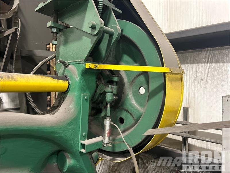 Ferracute P23 40 Ton Punch Press Kiti naudoti statybos komponentai