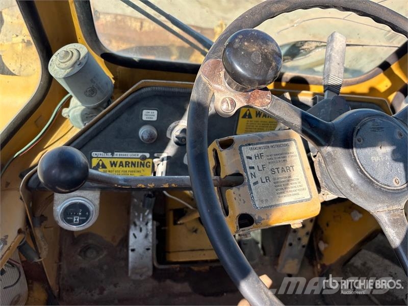 Fiat-Allis 645B لوادر بعجل