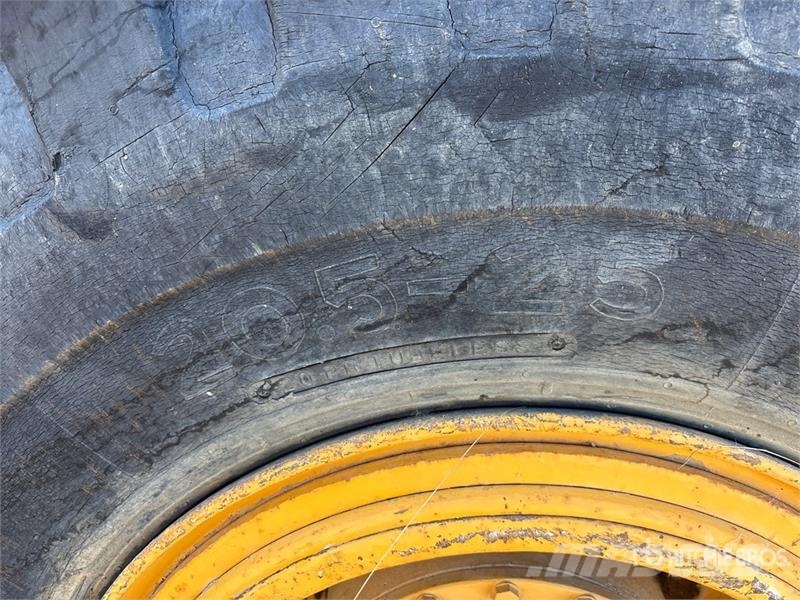 Fiat-Allis 645B لوادر بعجل