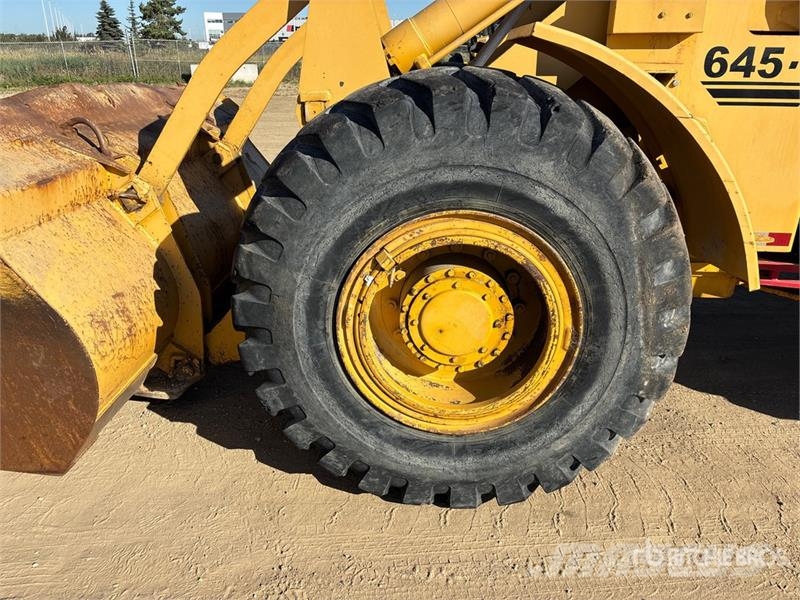 Fiat-Allis 645B لوادر بعجل