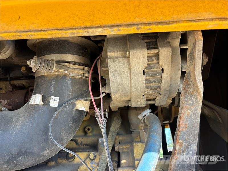 Fiat-Allis 645B لوادر بعجل