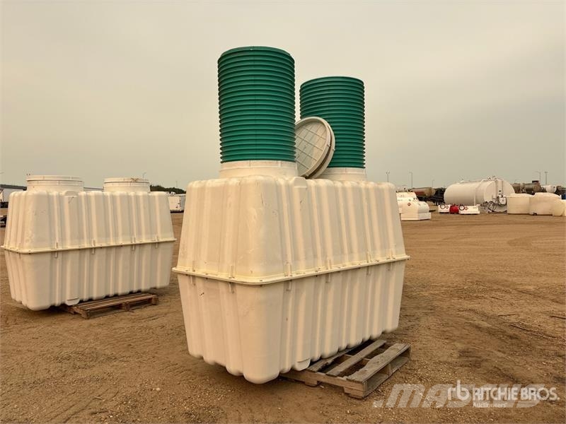 Fibre-Reinforced Plastic Septic Tank (Unused) 연료 및 첨가제 탱크