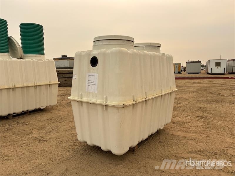 Fibre-Reinforced Plastic Septic Tank (Unused) 연료 및 첨가제 탱크