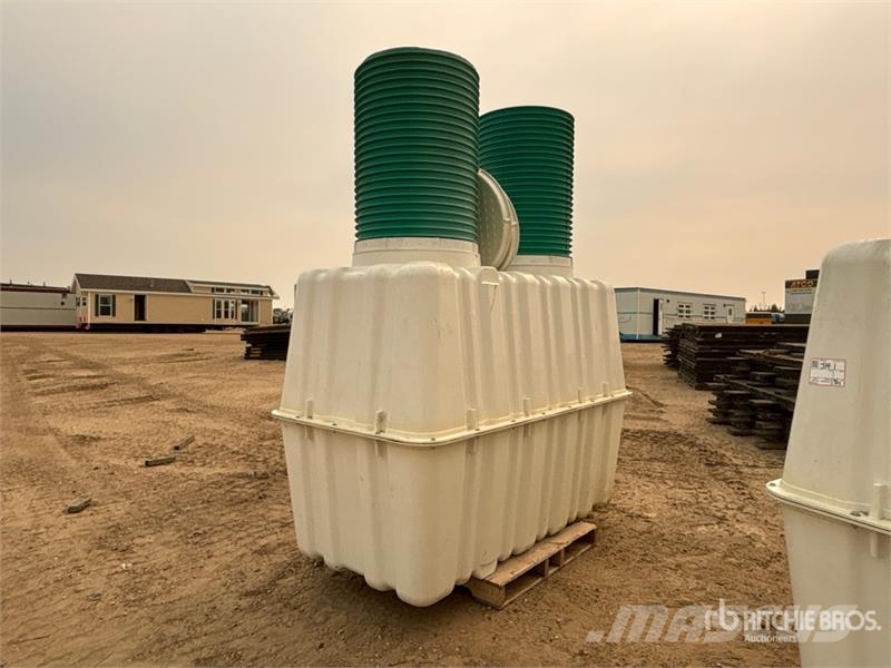 Fibre-Reinforced Plastic Septic Tank (Unused) 연료 및 첨가제 탱크